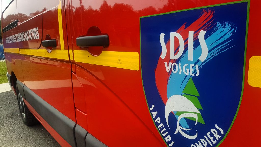 Un feu de compteur électrique se propage dans un garage à Deyvillers